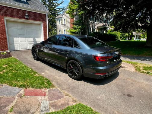 2018 Audi A4 2.0T Premium