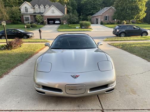 1999 Chevrolet Corvette Base