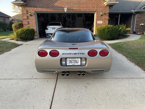 1999 Chevrolet Corvette Base