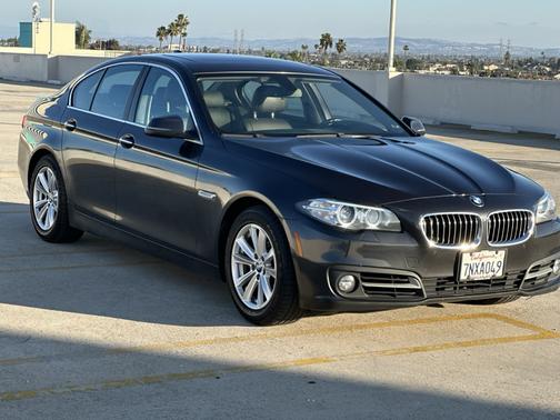 2016 BMW 528 i