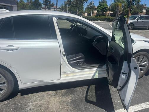 White 2022 Toyota Mirai Limited