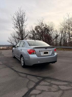 2015 Subaru Impreza 2.0i