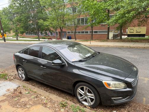 Gray 2014 Volvo S60 T5