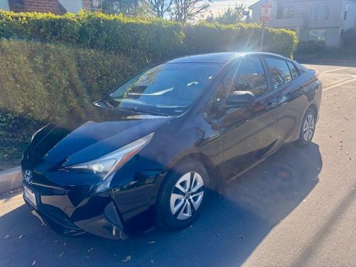 2016 Toyota Prius Four