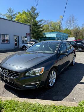 Gray 2016 Volvo S60 T5 Premier