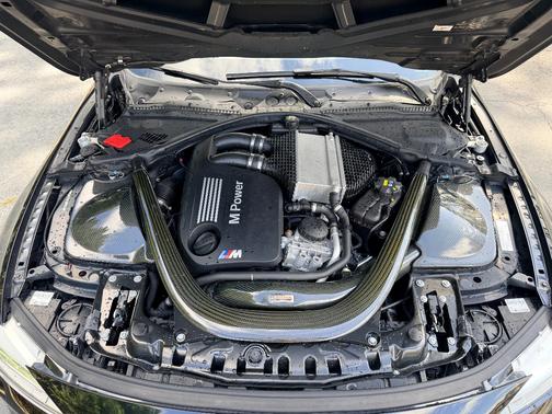 Black 2015 BMW M4 Base
