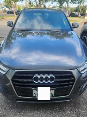 Gray 2018 Audi Q3 2.0T Sport Premium