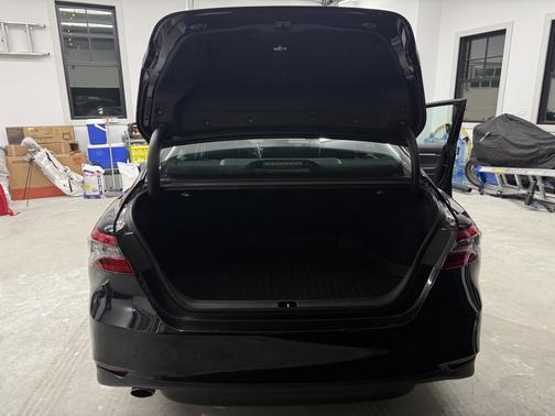 2021 Toyota Camry Hybrid XLE