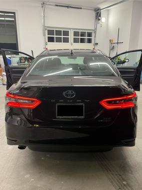 2021 Toyota Camry Hybrid XLE