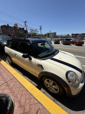 White 2012 MINI Cooper Clubman Base