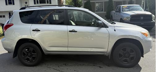 Silver 2008 Toyota RAV4 Base