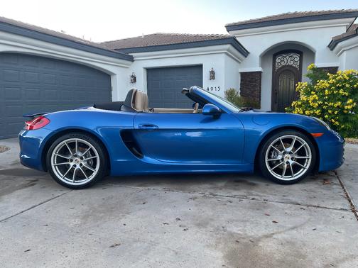 Blue 2014 Porsche Boxster Boxster