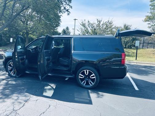 2018 Chevrolet Suburban Premier