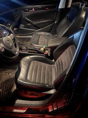 2015 Volkswagen Passat 2.0L TDI SEL Premium