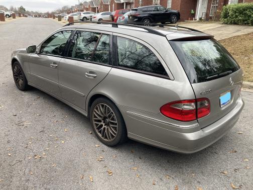 Photo 5 of 21 of 2008 Mercedes-Benz E-Class E 350 4MATIC
