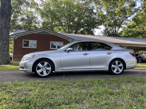 2011 Lexus LS 460 Base