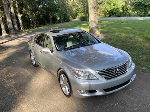2011 Lexus LS 460 Base