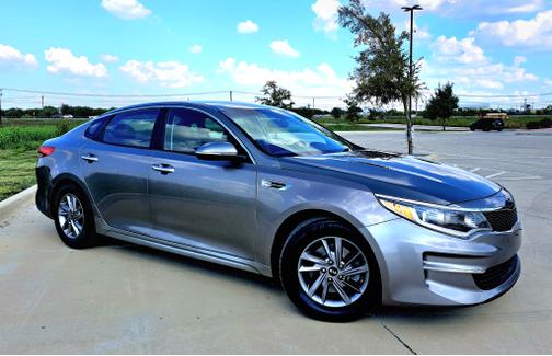 2017 Kia Optima LX