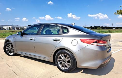 2017 Kia Optima LX