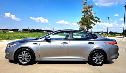 2017 Kia Optima LX