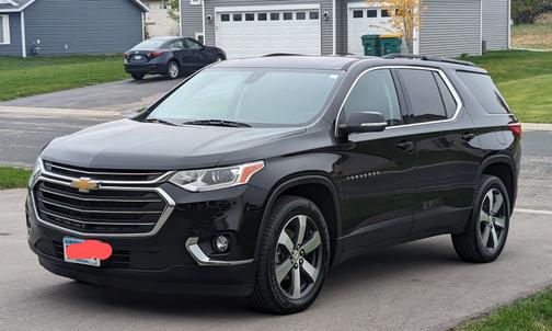 2021 Chevrolet Traverse LT Leather