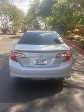 Silver 2014 Toyota Camry SE