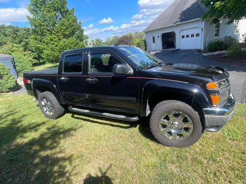 Black 2012 Chevrolet Colorado 2LT