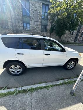 White 2010 Toyota RAV4 Base