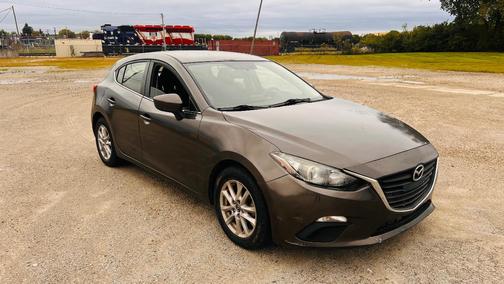Gray 2016 Mazda Mazda3 i Sport