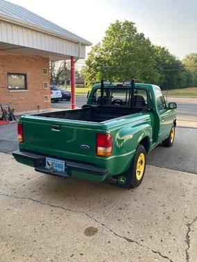 Green 1993 Ford Ranger Splash