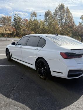 2020 BMW 750 i xDrive