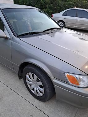 Silver 2001 Toyota Camry LE