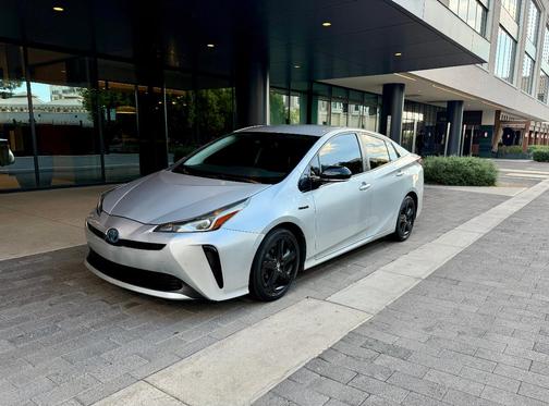 Silver 2019 Toyota Prius XLE