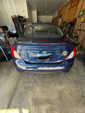 Blue 2019 Nissan Versa 1.6 SV