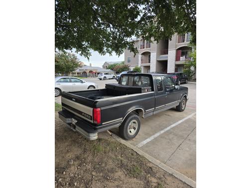1992 Ford F-150 Custom SuperCab