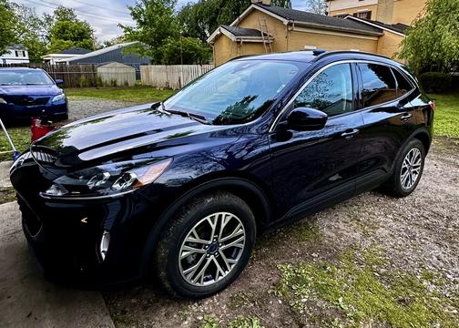 2021 Ford Escape SEL