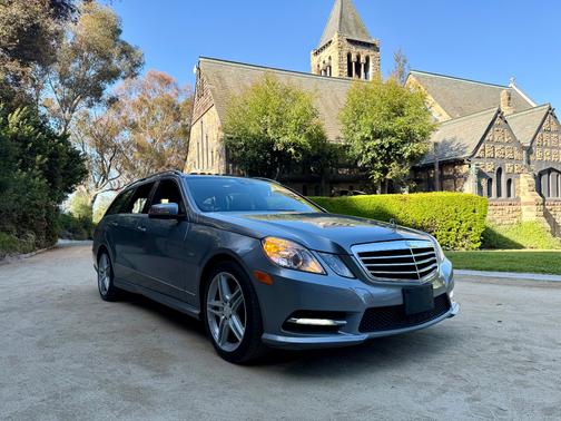 Gray 2012 Mercedes-Benz E-Class E 350 4MATIC