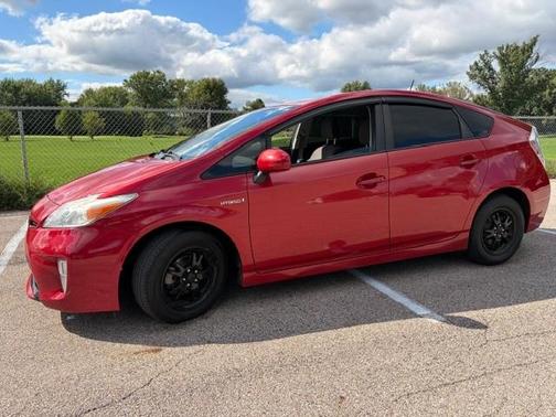 Red 2014 Toyota Prius Two