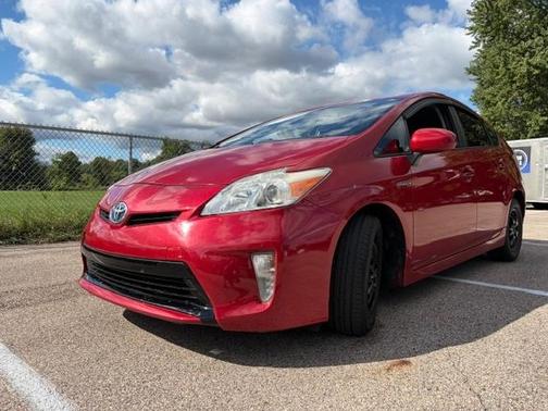 Red 2014 Toyota Prius Two