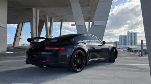 2015 Porsche 911 911 Carrera