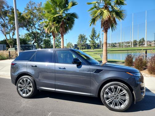 2024 Land Rover Range Rover Sport P360 SE