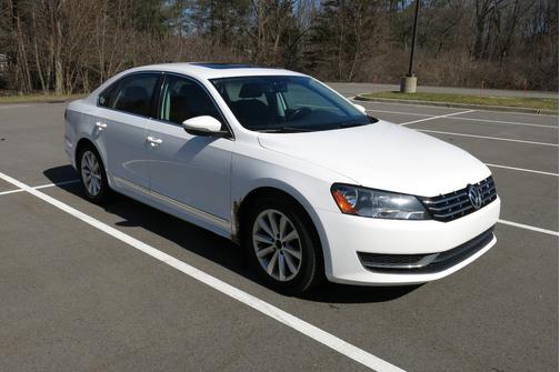 2012 Volkswagen Passat 2.5 SEL