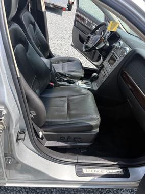 Silver 2009 Lincoln MKZ Base