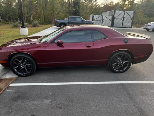 2020 Dodge Challenger SXT