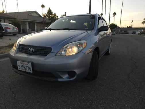 Blue 2008 Toyota Matrix XR