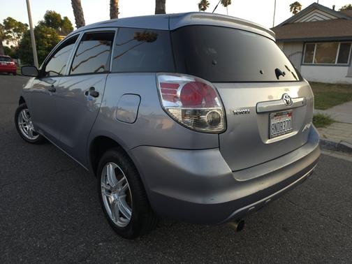 Blue 2008 Toyota Matrix XR