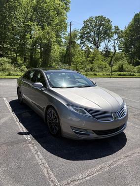 Gray 2016 Lincoln MKZ Base