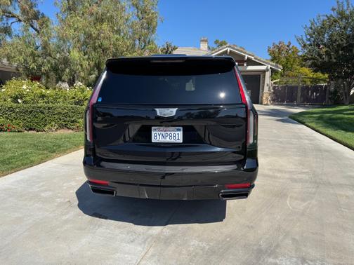 2021 Cadillac Escalade ESV Sport Platinum