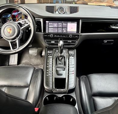 2019 Porsche Macan Macan