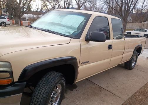 Gold 1999 Chevrolet Silverado 2500 Extended Cab